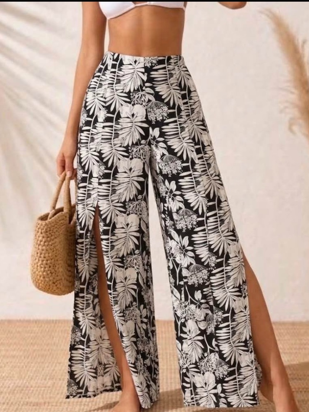 Kendall & Kylie Black and White Tropical Split-Leg Wide Leg Pants
